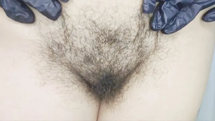 Shaving my hairy pussy and ass