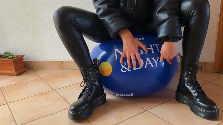 beachball pop in leather outfit