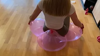 destroying differently shaped balloons