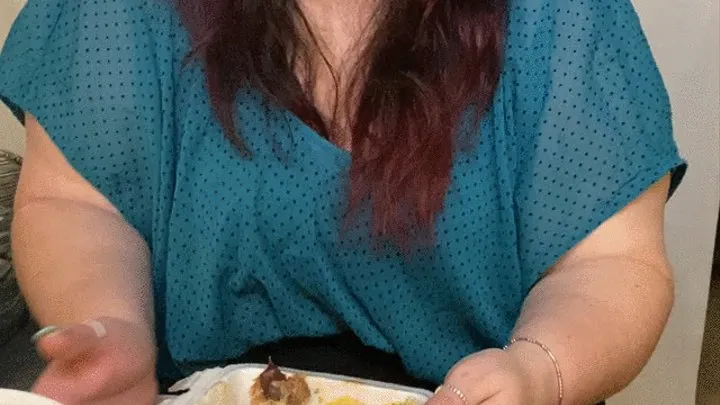 BBW Eats BBQ Stuffed Potato