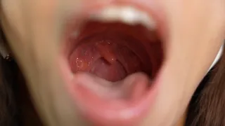 I'll show you the uvula fetish extremely close up