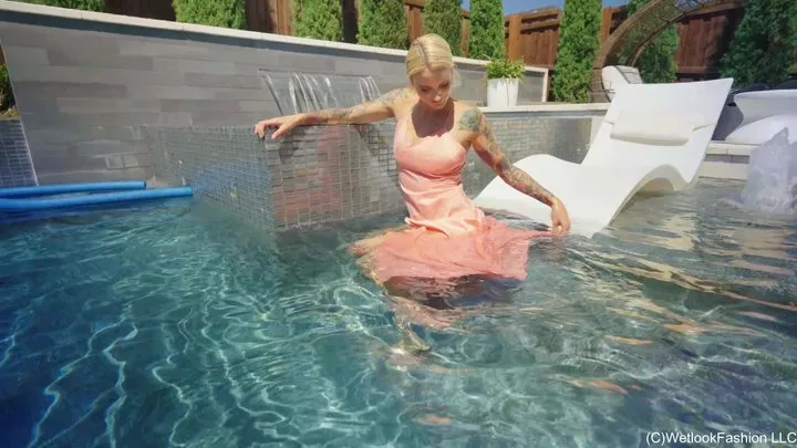 Natasha gets Naked after a Swim in her Dress