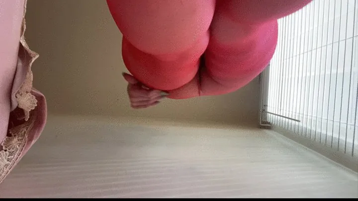 Pantyhose Facesitting POV