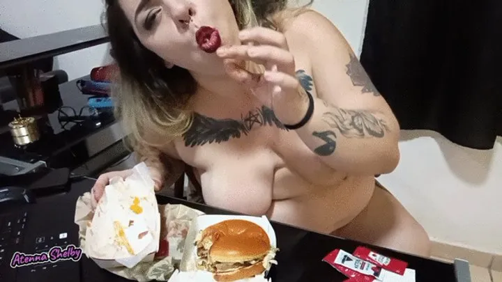 Caressing belly BBW Atenna eating and growing fat (Brazilian fetish feederismo)