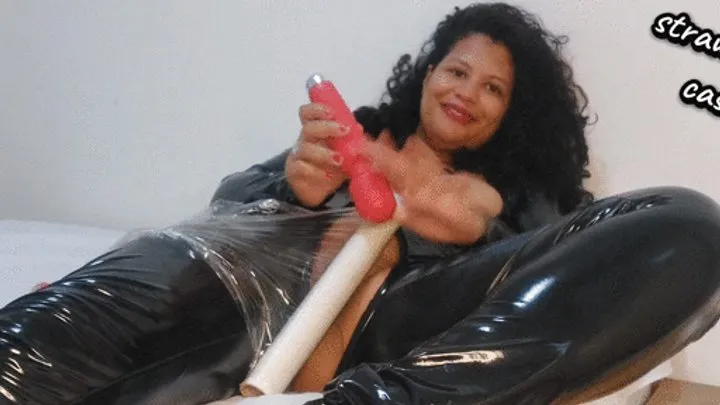 Plastic wrap breathplay - quick orgasm