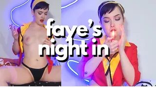 FAYE'S NIGHT IN solo masturbating