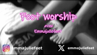 EMMAJU - FOOT WORSHIP #1 - Ces orteils blancs sont faits pour moi!