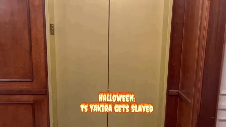 Hung Tgirl Yakira fucked by Michael Myers to survive