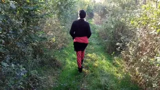 Outdoor Buttcrackin the countryside