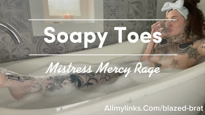 Soapy Toes, Foot Fetish Soft Femdom