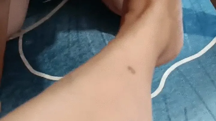 foot fetish, foot licking