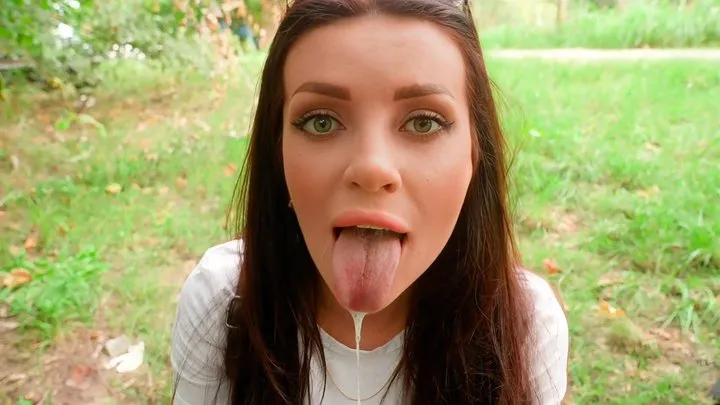 Risky blowjob in the park with cum in the mouth