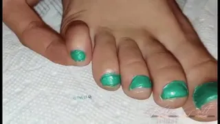 Katie Katt Does Her Toenails - WMV