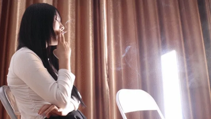 YUANYUAN Smoking was interviewed