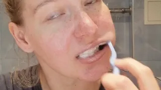 Toothbrushing Teeth morning routine + lenses for eyes