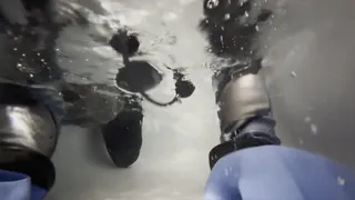 Underwater Gasmask Bondage Peril