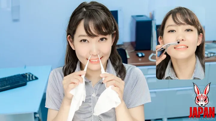 Wait, You Want to See My Nose and a Runny Nose? Kasugano Yui; Asked by a Senior in a work