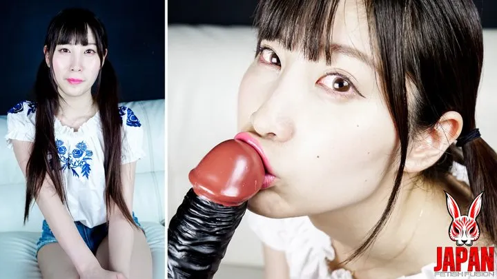 Sweet Seduction: Momona's Tempting Lips