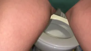 Girl likes to Pee in toilet piss compilation