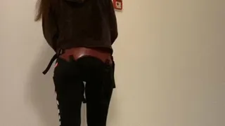 Pegging Queen- Neighbor from 718 pegged right on the stairwell