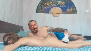 hellboy massage vilma ass and feet