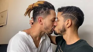 INTENSE KISSES WITH PERFECT DEEP FITS - BY LEO CARIOCA AND NICK NORRIS - CLIP 5