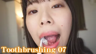 Toothbrushing 07 Kozue Minami