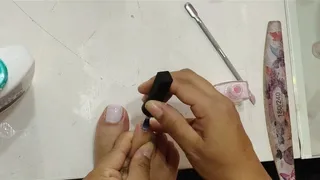 painting the nails of my beautiful feet