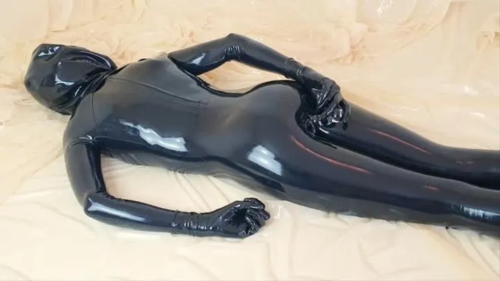 Glass in ass - Miss Lalola toys her latex condomed openings