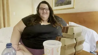 SSBBW Inhales 5 Double Big Macs