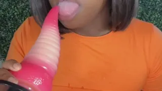 Velma Tastes A Tentacle