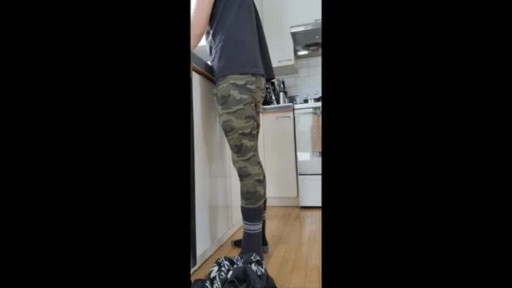 Almost caught in camo leggings