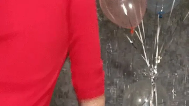 hot nacked girl play with transparent hellium balloons