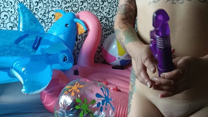 fucking pussy on flamingo infatable