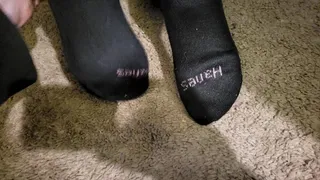 Kneeling sole scrunch with sock removal