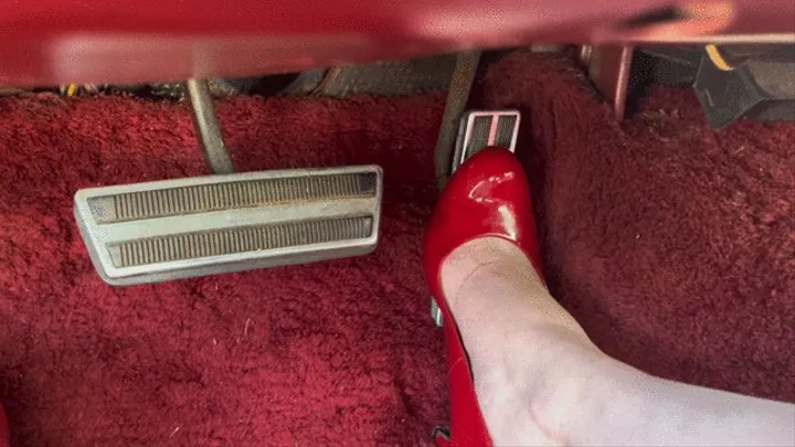 Gentle revving in red heals with engine view