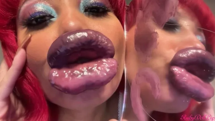 RubyDollLipz's Wendigo Mirror Glass Kisses