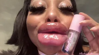 RubyDollLipz's 1-18-22 Growing XL Doll Lips