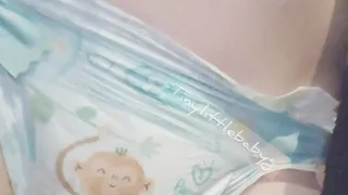 Tinylittlebabyg's Cheeky pampers pee