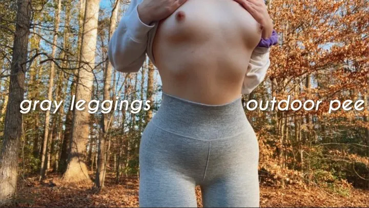 Gray Leggings Outdoor Pee