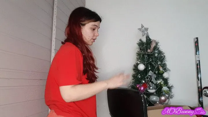 Putting Christmas tree off and farts (fart fetish)