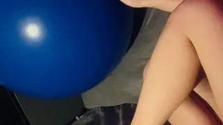 Electric balloon play