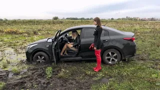 JULIA KRISTINA STUCK IN THE MUD ENGINE OVERHEAT 52 MIN 03