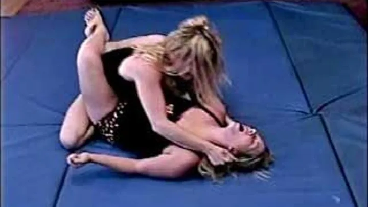 Mandy Lynn vs Lacy Catfight Haven Brawl Part 012