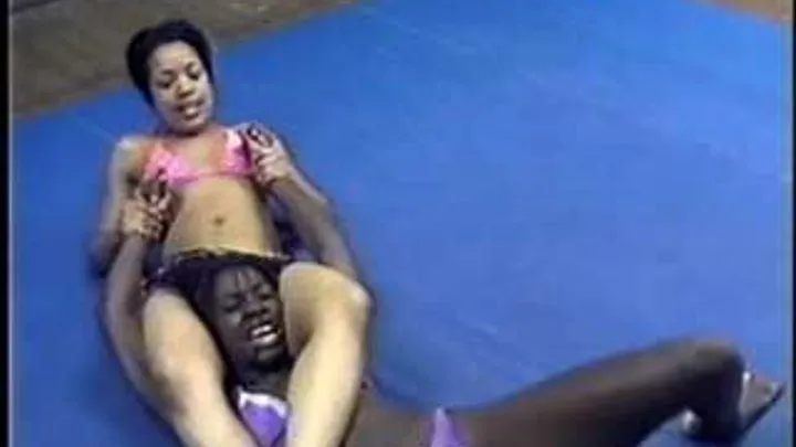 Crysta vs Lee When Black Women Wrestle Part 04