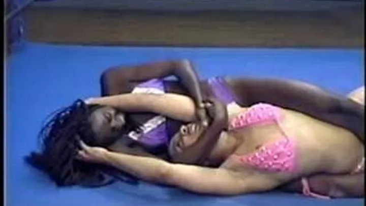 Crysta vs Lee When Black Women Wrestle Part 01