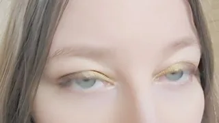 Elegant Eye Worship