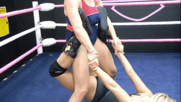 ROCKING AMBER TO SUBMISSION! Amber O'Neal vs Christie Ricci (IN HIGH DEF'N)