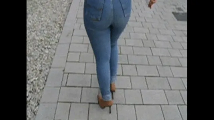 sexy oriental Girl in skintight Mustang Stretch Jeans 1