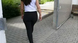 hot french woman in skintigt stretch jeans and hihgh heels 1